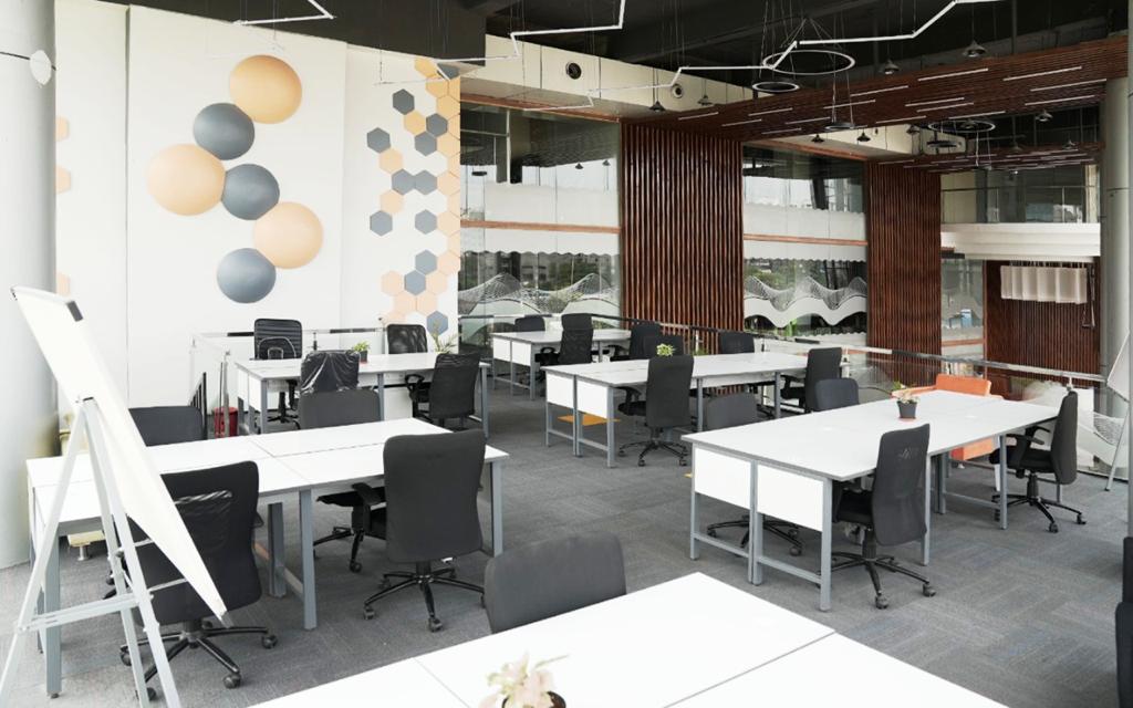 Managed Office Space in Baner Pune – Private & Shared Desks